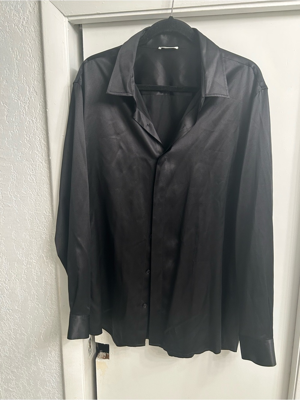 Men's Classic Black Lily silk button up shirt